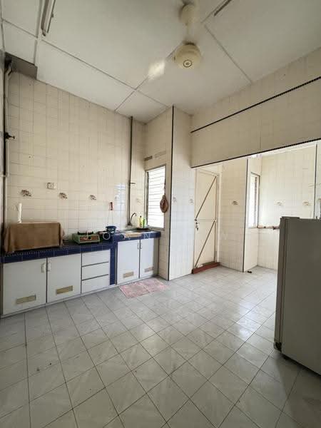 Flat for Sale at Rumah Pangsa Sri Bacang (Jasa) - Joan Low - Kitchen - PropertyGuru.com.my