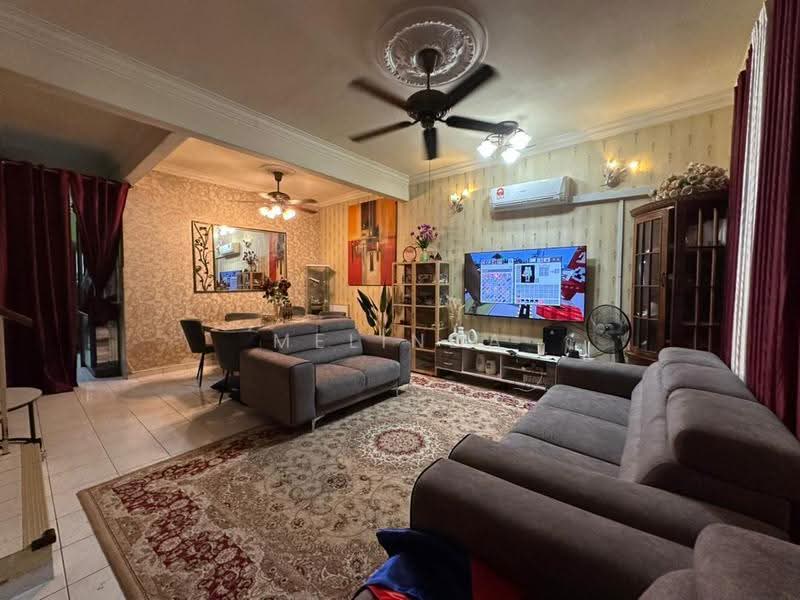 2-storey Terraced House for Sale in Mahkota Cheras (Cheras) - Melinda Goh - Living Room - PropertyGuru.com.my