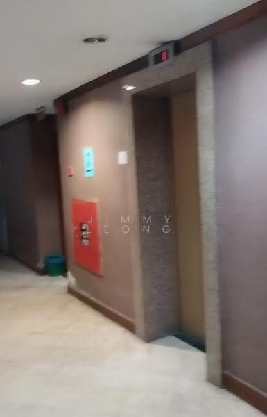 Shop / Office untuk Dijual di Kajang (Selangor) - Jimmy Leong - Corridor - PropertyGuru.com.my