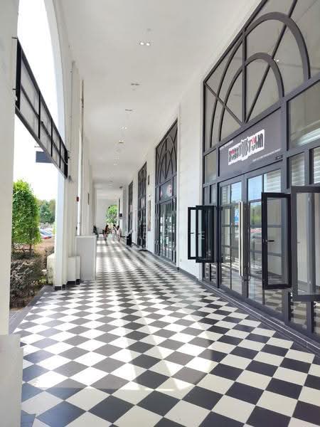 Retail Space untuk Disewa di Iskandar Puteri (Nusajaya) (Johor) - Serene Low - Corridor - PropertyGuru.com.my