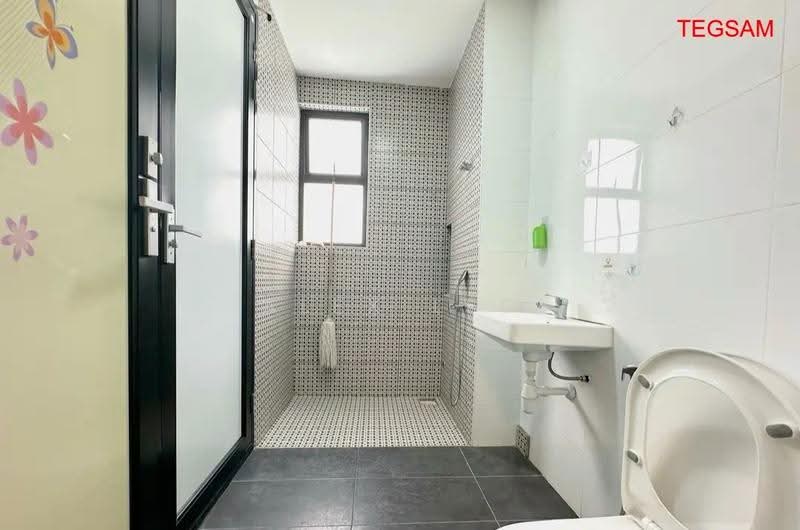 Semi-Detached House for Sale in Setia Alam (Selangor) - Alex Lee - Bathroom - PropertyGuru.com.my
