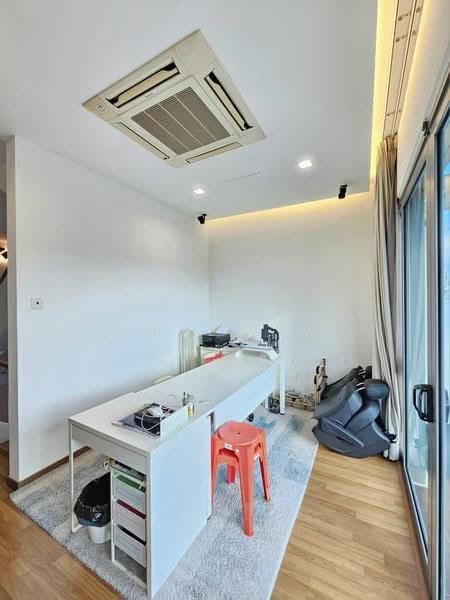 Rumah Berkembar untuk Dijual di Taman Molek (Johor Bahru) - Karl Lim - Study - PropertyGuru.com.my