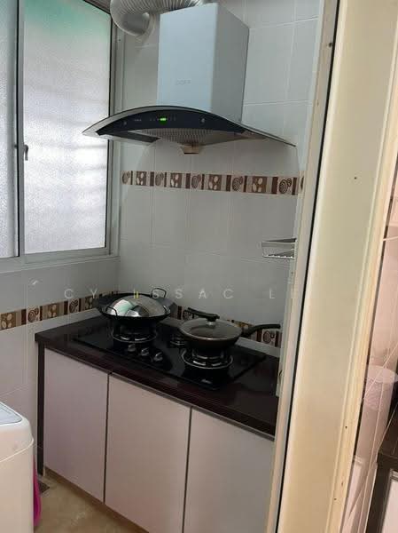 Kondominium untuk Disewa di The Oasis - Cy Issac Lee - Kitchen - PropertyGuru.com.my