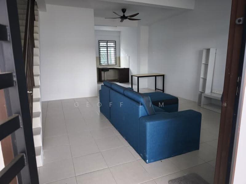 2-storey Terraced House for Rent in Seremban (Negeri Sembilan) - Geoff Lim - Living Room - PropertyGuru.com.my