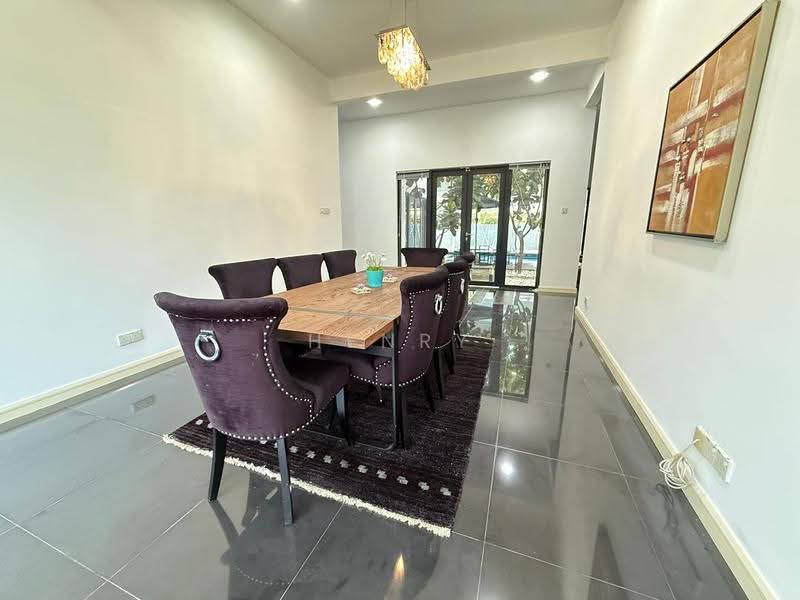 Bungalow House untuk Dijual di Perdana Lakeview East (Cyberjaya) - Henry Liew - Dining Room - PropertyGuru.com.my