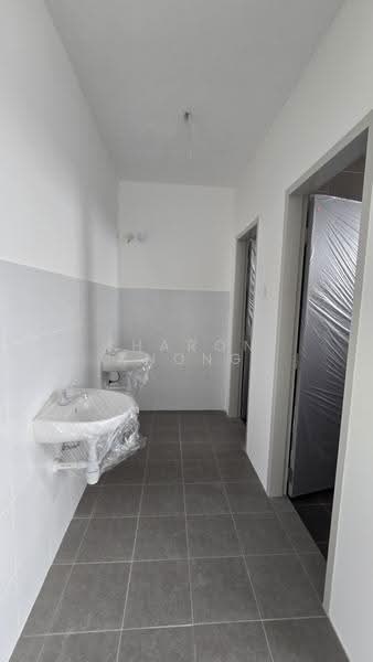 Kedai untuk Disewa di Semenyih (Selangor) - Sharon Khong - Bathroom - PropertyGuru.com.my