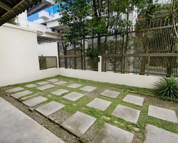 2.5-storey Terraced House for Sale in Taman Bukit Mandarina (Cheras) - Kweenie Chong - Exterior - PropertyGuru.com.my