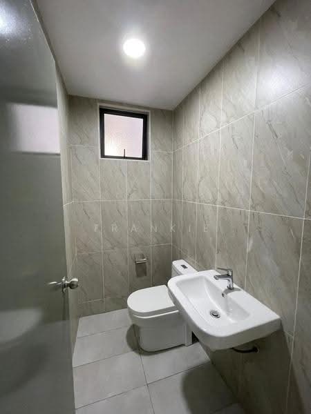 Condominium for Sale at The Herz - Frankie Sing - Bathroom - PropertyGuru.com.my