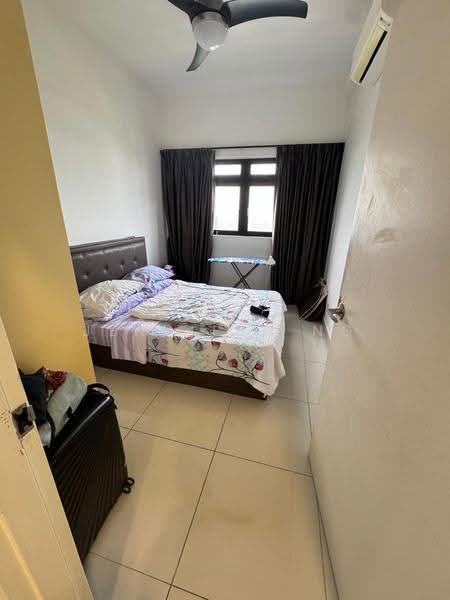 Kediaman Servis untuk Dijual di Meridin Suites @ The Meridin - Jennifer Ng - Bedroom - PropertyGuru.com.my