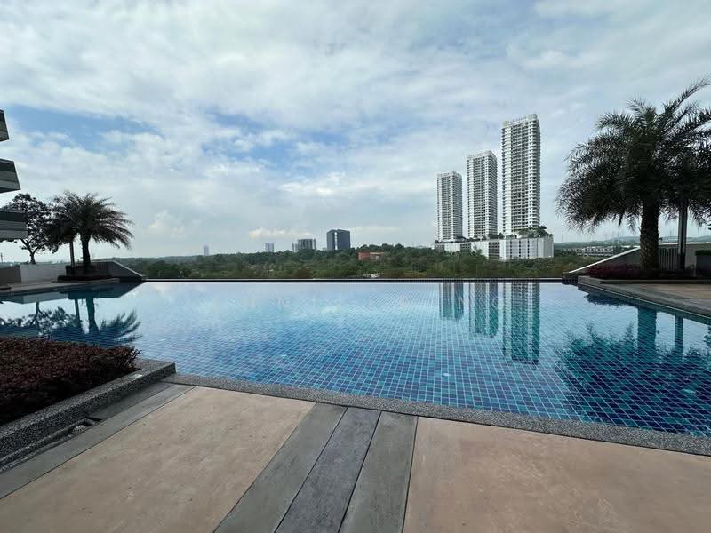 Kediaman Servis untuk Dijual di Meridin Suites @ The Meridin - Jennifer Ng - Exterior - PropertyGuru.com.my
