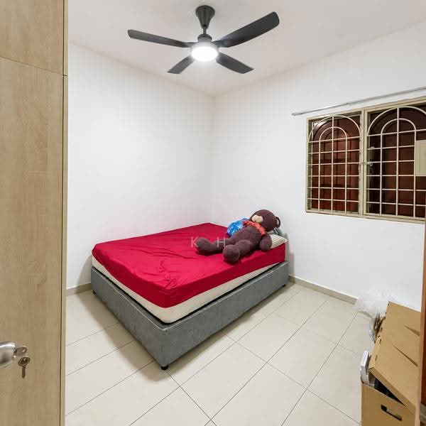 Apartment for Sale at Subang Perdana Goodyear Court 6 - KH Khoo - Bedroom - PropertyGuru.com.my
