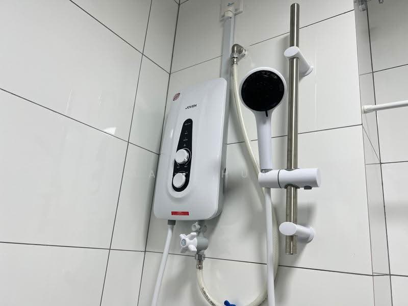 Service Residence for Sale at Traders Garden @ Cheras Selatan - Max Chua - Bathroom - PropertyGuru.com.my