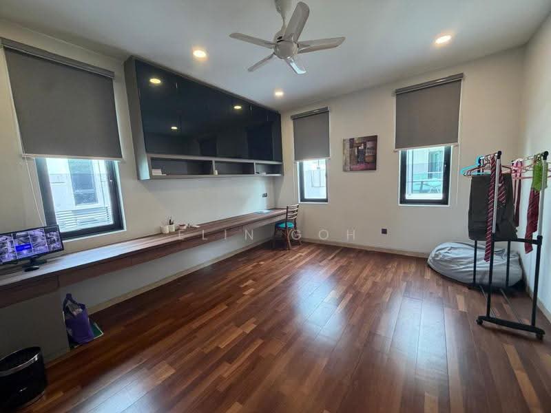Semi-Detached House for Sale in Ujong Pasir (Melaka) - Elin Goh - PropertyGuru.com.my