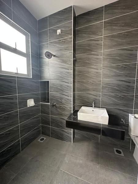 Cluster House for Rent in Johor Bahru (Johor) - SJ CHAN - Bathroom - PropertyGuru.com.my