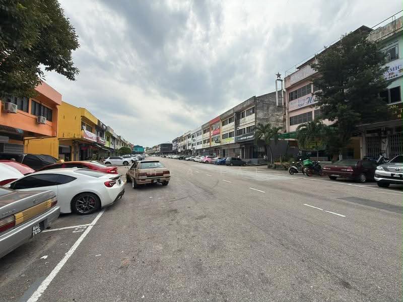 Shop / Office for Rent in Taman Johor Jaya (Johor Bahru) - Thea Lai - Exterior - PropertyGuru.com.my
