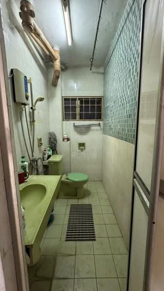 Condominium for Sale at Endah Villa - Iris Yap - Bathroom - PropertyGuru.com.my