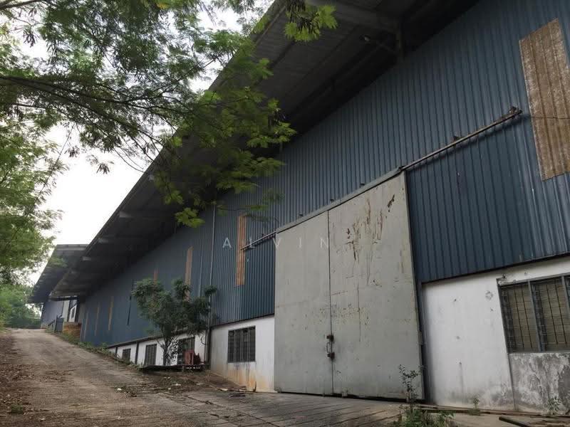 Detached Factory for Rent in Subang (Shah Alam) - Alvin Seah - Exterior - PropertyGuru.com.my
