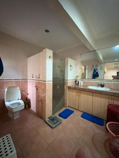 Rumah Teres 2.5-Tingkat untuk Dijual di Taman Bukit Desa (Kepong) - KAREN SIA - Bathroom - PropertyGuru.com.my