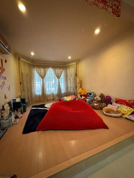 Rumah Teres 2.5-Tingkat untuk Dijual di Taman Bukit Desa (Kepong) - KAREN SIA - Living Room - PropertyGuru.com.my