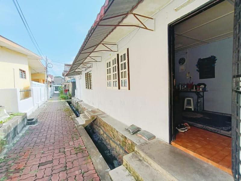 Rumah Teres 1.5-Tingkat untuk Dijual di Lembah Keramat (Keramat) - Yasmin Sulaiman - Exterior - PropertyGuru.com.my