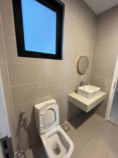 Kediaman Servis untuk Disewa di Le Pavillion - Jay Khoo - Bathroom - PropertyGuru.com.my