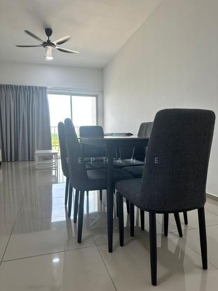 Service Residence for Rent at The Tresor @ Gravit8 - Stephanie Lim - Dining Room - PropertyGuru.com.my