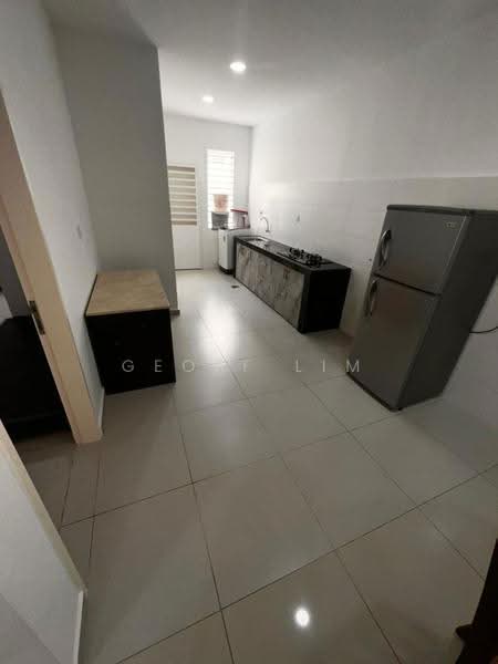 2-storey Terraced House for Rent in Bandar Sri Sendayan (Negeri Sembilan) - Geoff Lim - Kitchen - PropertyGuru.com.my
