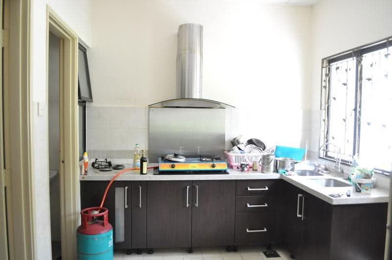 Rumah Teres 2-Tingkat untuk Dijual di Kota Kemuning (Shah Alam) - ET Cheah - Kitchen - PropertyGuru.com.my