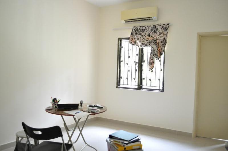 Rumah Teres 2-Tingkat untuk Dijual di Kota Kemuning (Shah Alam) - ET Cheah - Bedroom 2 - PropertyGuru.com.my