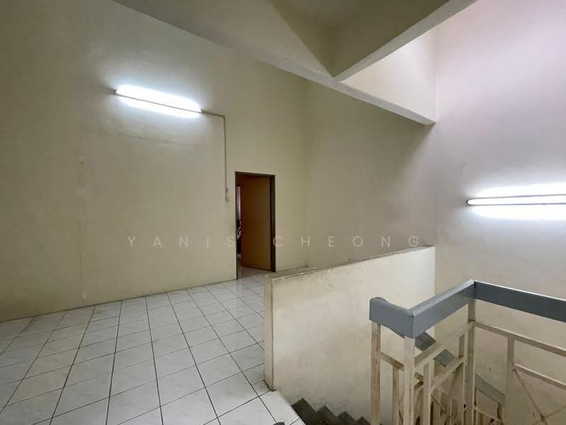 Rumah Teres untuk Dijual di Taman Wangsa Permai (Kepong) - Yanis Cheong - PropertyGuru.com.my