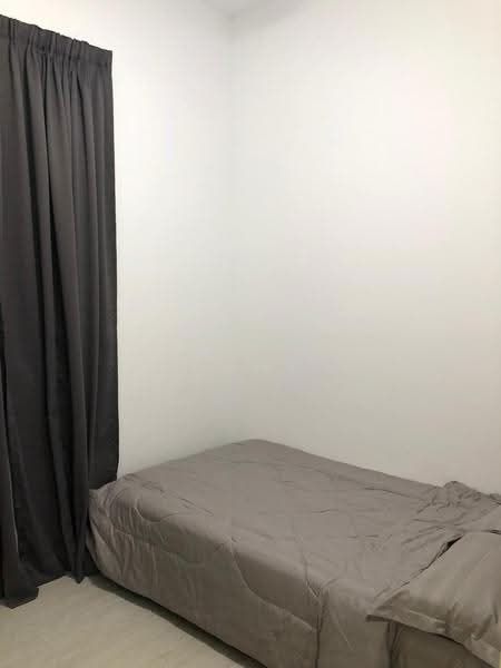 Kondominium untuk Dijual di The Hamilton - Rony Yeo - Bedroom - PropertyGuru.com.my