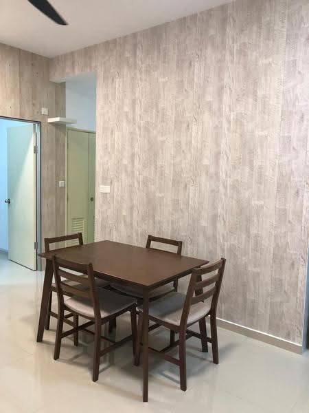 Kondominium untuk Dijual di The Hamilton - Rony Yeo - Dining Room - PropertyGuru.com.my