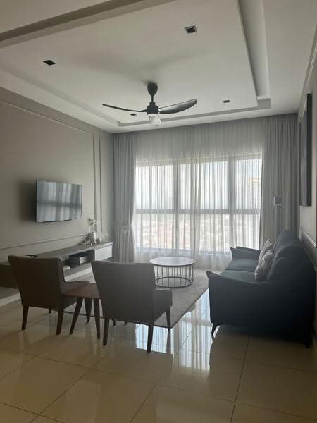 Kediaman Servis untuk Disewa di Le Pavillion - Jay Khoo - Living Room - PropertyGuru.com.my