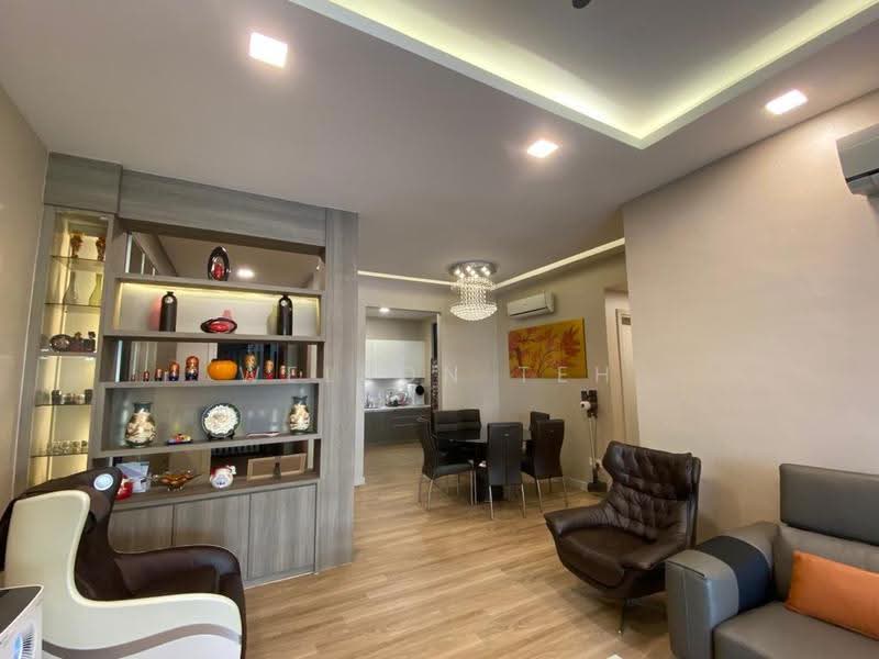 Kondominium untuk Dijual di The LIGHT COLLECTION II - Welson Teh - Living Room - PropertyGuru.com.my