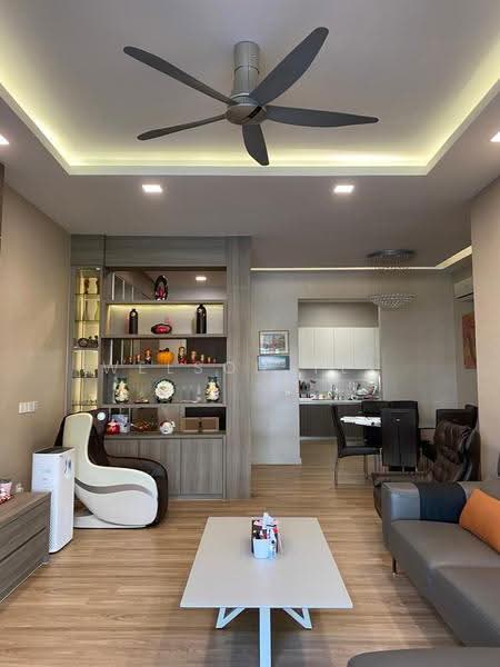 Kondominium untuk Dijual di The LIGHT COLLECTION II - Welson Teh - Living Room - PropertyGuru.com.my