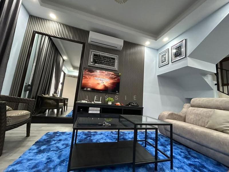 2-storey Terraced House for Sale in Bandar Tasik Puteri (Rawang) - Jessie Wong - Living Room - PropertyGuru.com.my