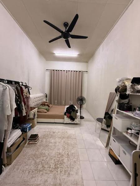 Rumah Teres 1-Tingkat untuk Dijual di Bandar Putra Kulai (Kulai) - Austing Ng - Bedroom - PropertyGuru.com.my
