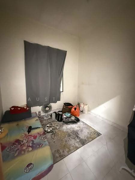 Rumah Teres 1-Tingkat untuk Dijual di Bandar Putra Kulai (Kulai) - Austing Ng - Bedroom - PropertyGuru.com.my