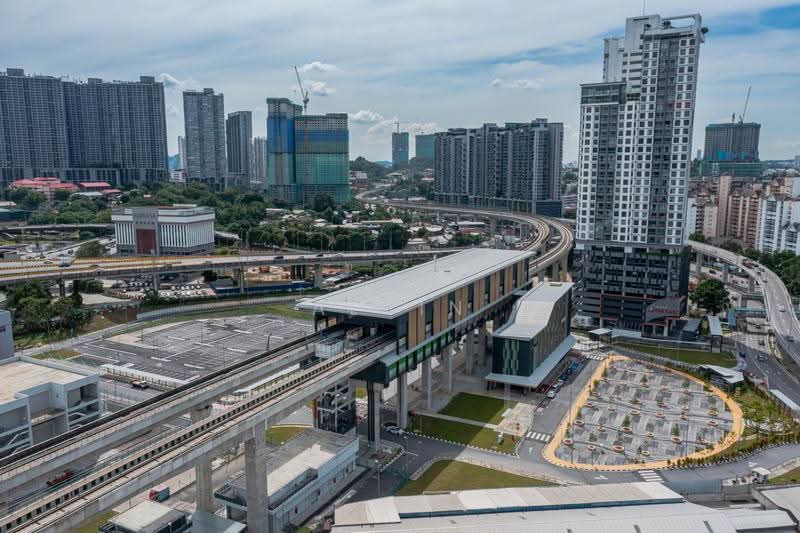 Shop / Office untuk Dijual di Kuchai Lama (Kuala Lumpur) - Alvin Loo - Exterior - PropertyGuru.com.my