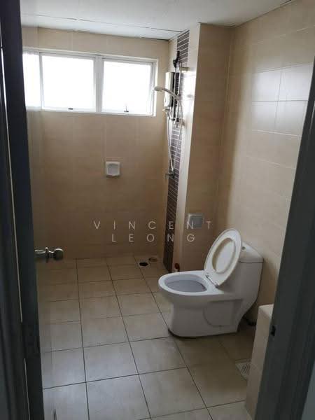 Kondominium untuk Disewa di Cova Villa - Vincent Leong - Bathroom - PropertyGuru.com.my