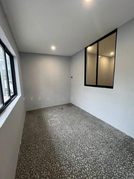1.5-storey Terraced House for Sale in Taman Molek (Johor Bahru) - Vera Cheong - Interior - PropertyGuru.com.my