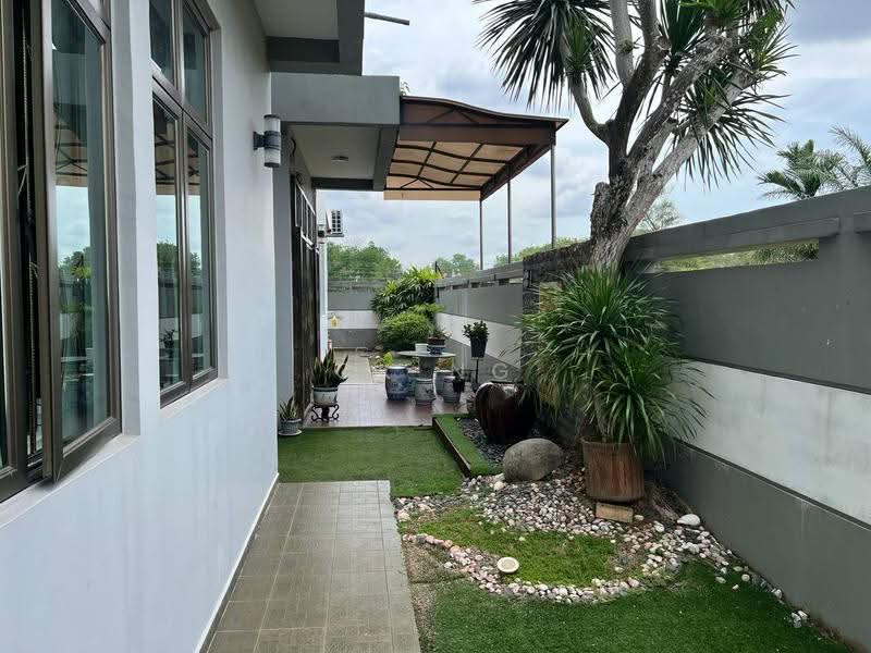 Bungalow House untuk Dijual di Permas Jaya (Johor) - CK Ng - Exterior - PropertyGuru.com.my
