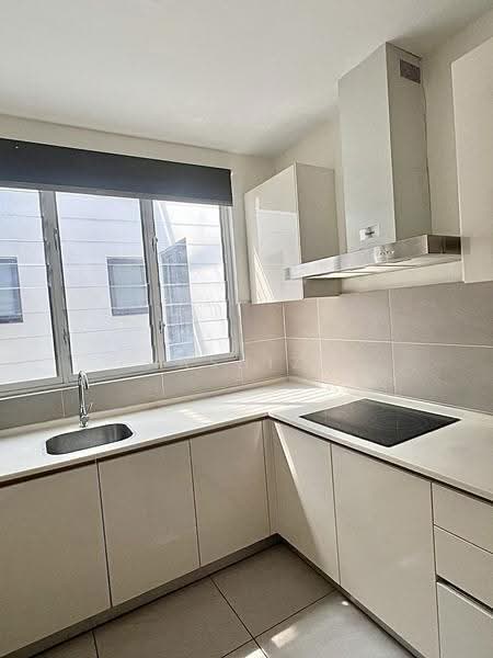 Service Residence for Rent at Nova Saujana - Hasniza Ibrahim - Kitchen - PropertyGuru.com.my
