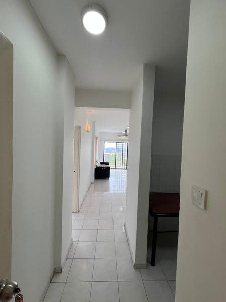 Pangsapuri untuk Disewa di Pan Vista - SJ CHAN - Corridor - PropertyGuru.com.my