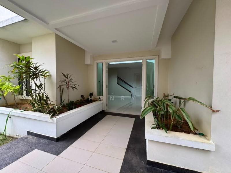 Rumah Berkembar untuk Dijual di Cyberjaya (Selangor) - Henry Liew - Exterior - PropertyGuru.com.my