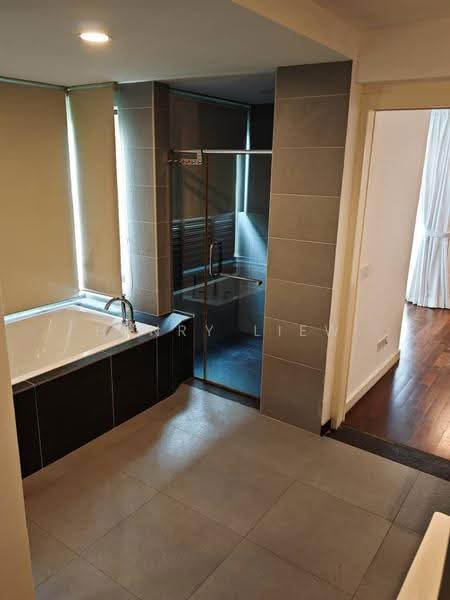 Rumah Berkembar untuk Dijual di Cyberjaya (Selangor) - Henry Liew - Bathroom - PropertyGuru.com.my