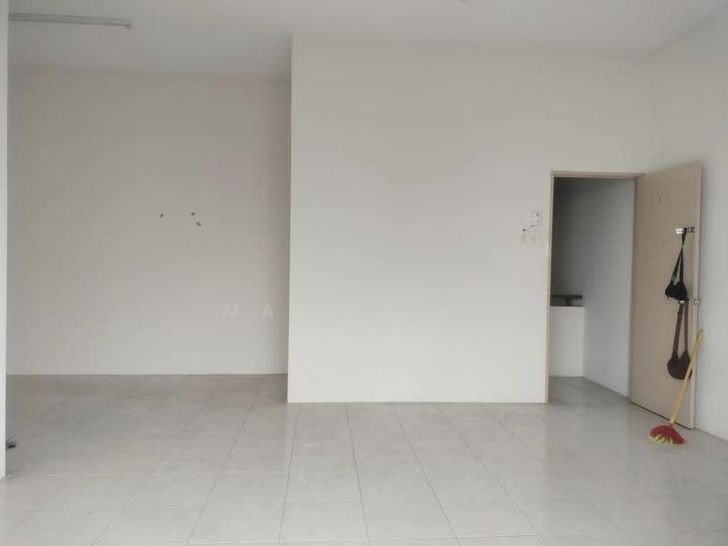 2-storey Terraced House for Sale in Jalan Villa Mutiara (Simpang Ampat) - May Wong - Interior - PropertyGuru.com.my
