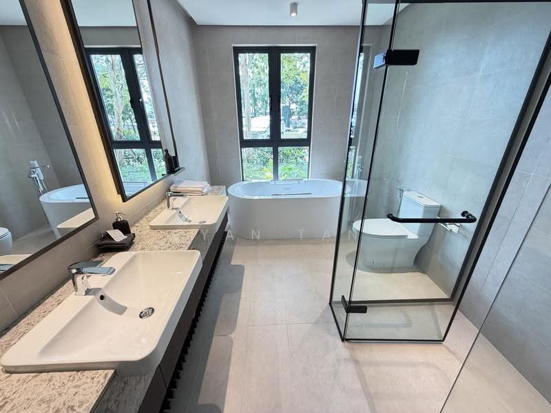 Condominium for Sale at Aosis Mont Kiara - Ryan Tan - Bathroom - PropertyGuru.com.my