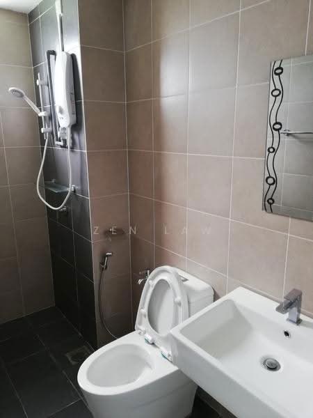 Kondominium untuk Dijual di Aurora Residence @ Lake Side City - Zen Law - Bathroom - PropertyGuru.com.my