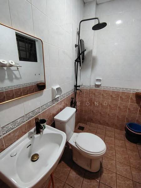 2-storey Terraced House for Rent in Kuching (Sarawak) - Erica Bong - Bathroom - PropertyGuru.com.my